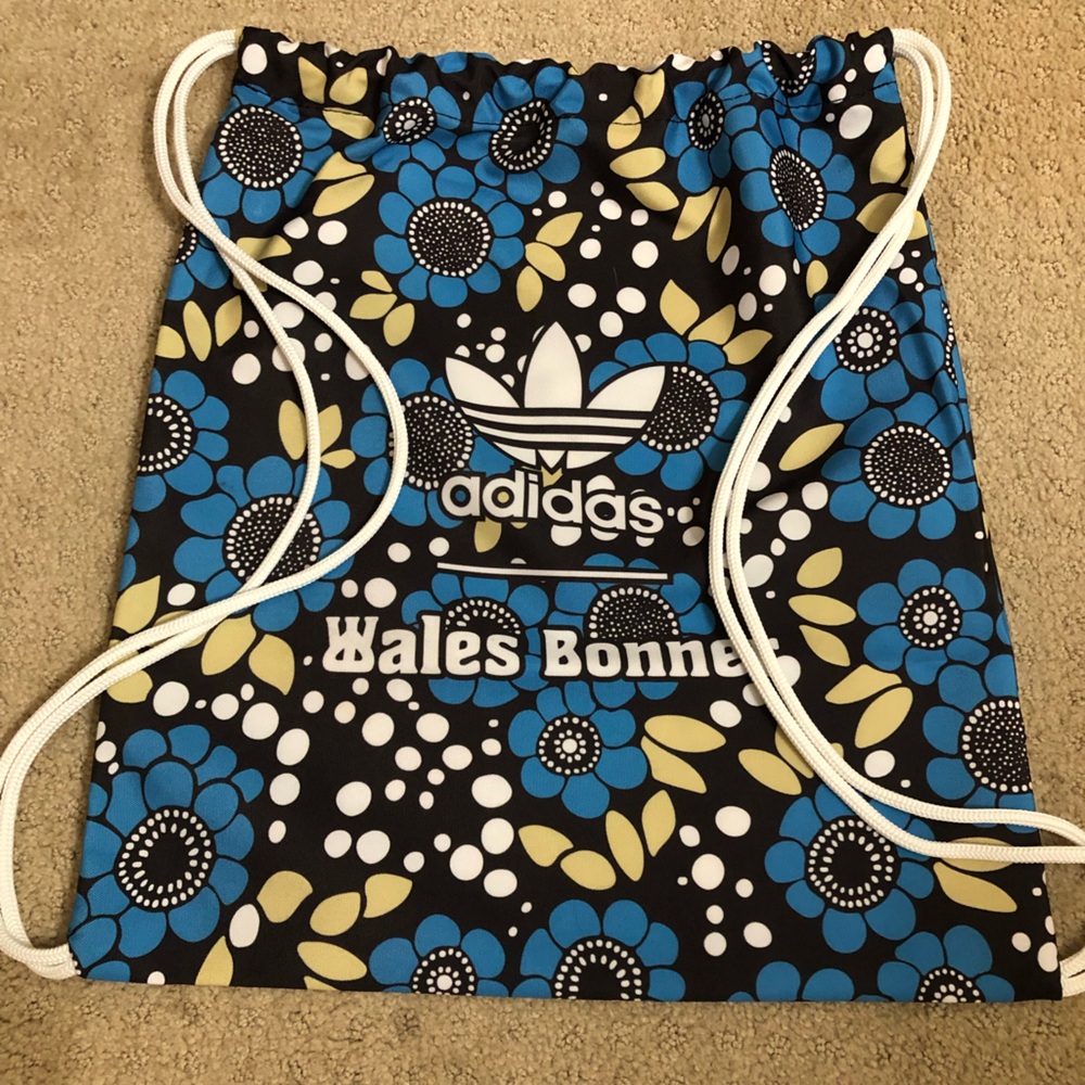 Adidas Draw String backpack